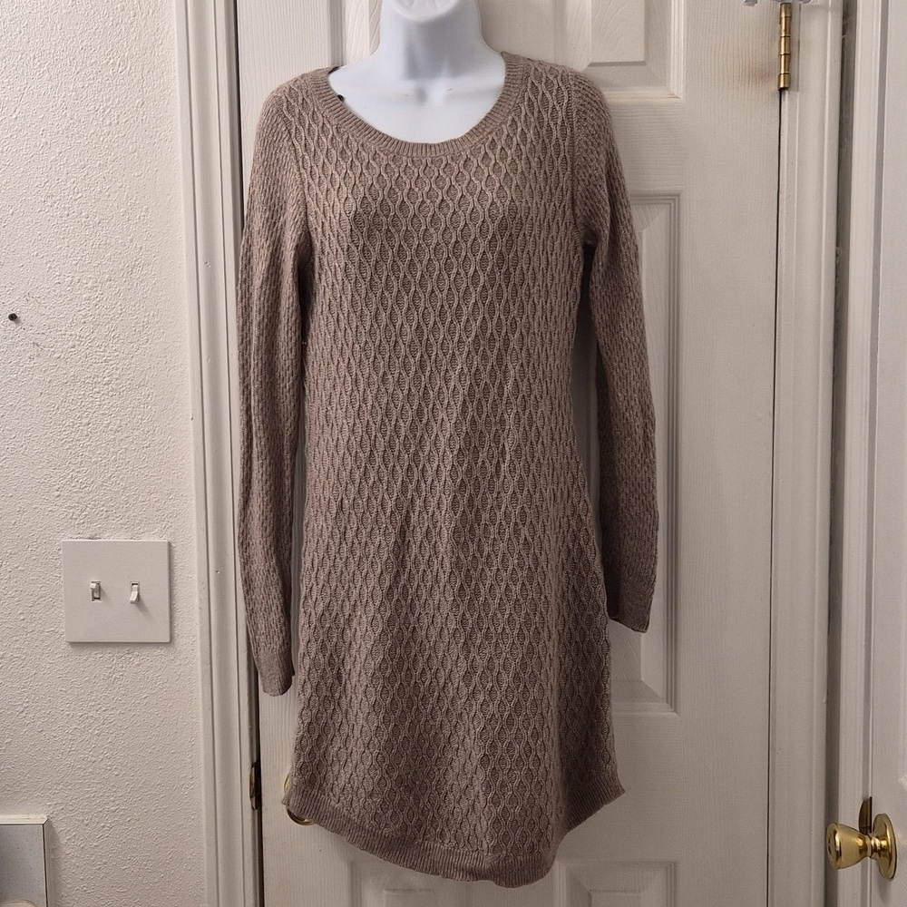 AnnTaylor Loft Sweater Dress Size Medium